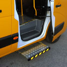 gradini per minibus e scuolabus